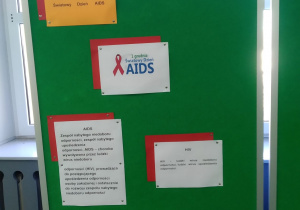 Wystawa na temat walki z AIDS