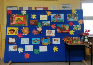 Prace konkursowe dzieci o jesieni, kolorowe liście obrazki z jesienią oraz bukiety liści jesiennych