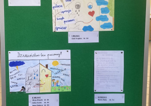 Wystawa prac plastycznych z napisem "Dzieciństwo bez przemocy"