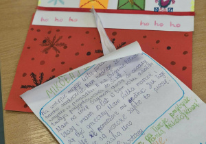 List do Mikołaja doczepiony do kolorowego rysunku