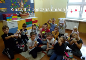 Grupa dzieci w klasie